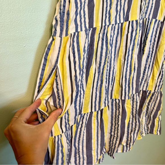 LOFT Striped Flutter Dress Blue Yellow Size SP - Picture 8 of 9
